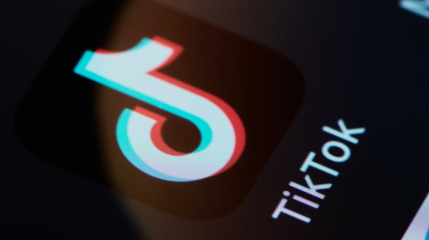 TikTok sa thải hàng trăm nhân viên và thay thế bằng AI - CÔNG NGHỆ