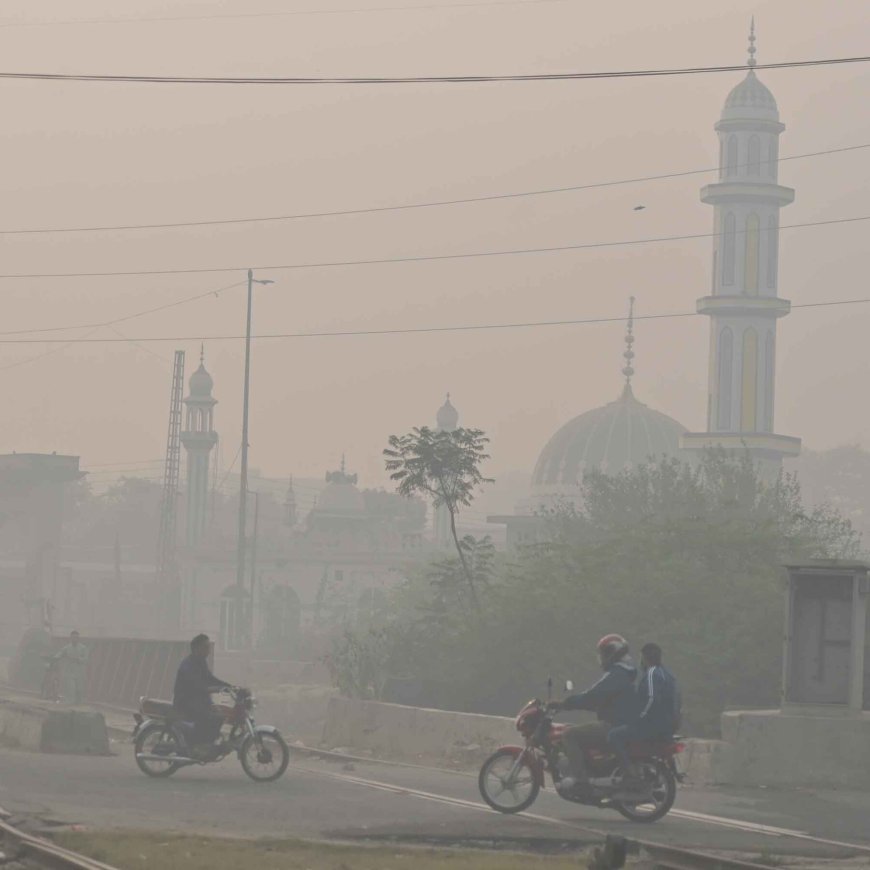 Air Pollution in Pakistan’s Largest Province Leaves Hundreds Hospitalized