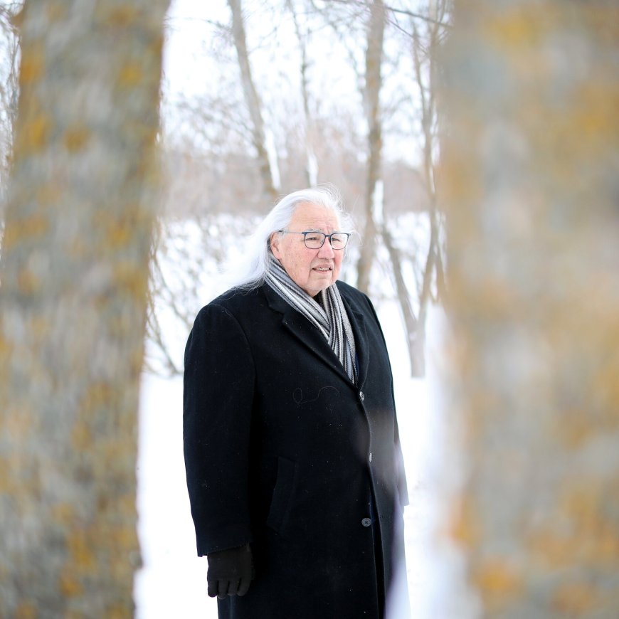 Murray Sinclair, Who Reframed Indigenous Relations in Canada, Dies at 73