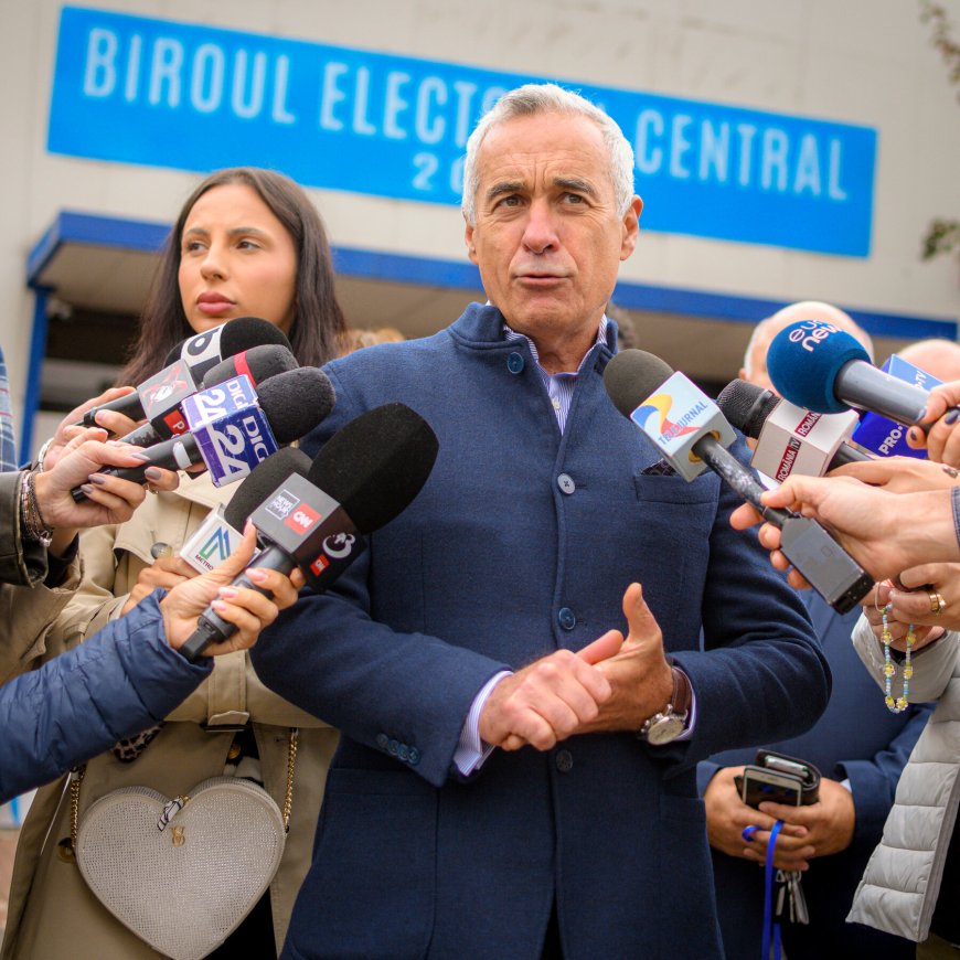 Hard-Right Candidate Wins First Round of Romania’s Presidential Election