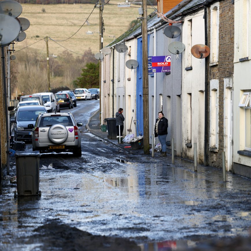 Storm Bert Batters UK With Rain and Fierce Winds, Killing at Least 3