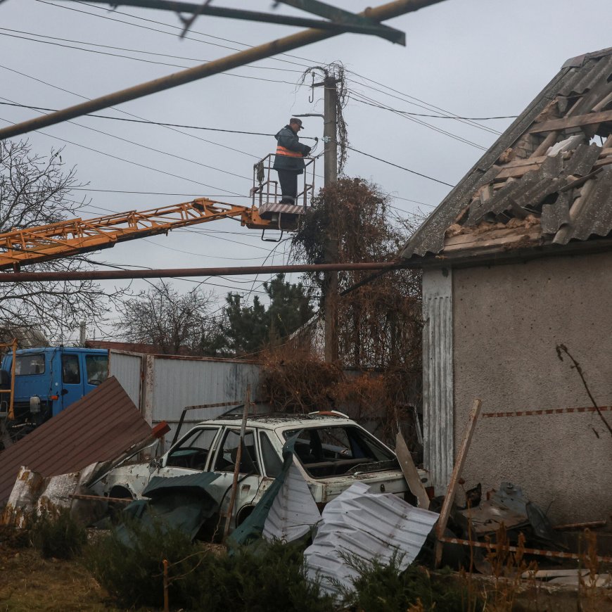 New Target Emerges in Russia’s Attacks on Ukraine’s Grid: Nuclear Facilities