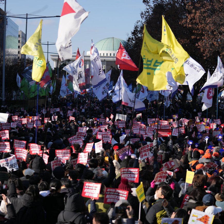 Live Updates: South Korean Lawmakers to Vote on Impeaching President Despite Apology