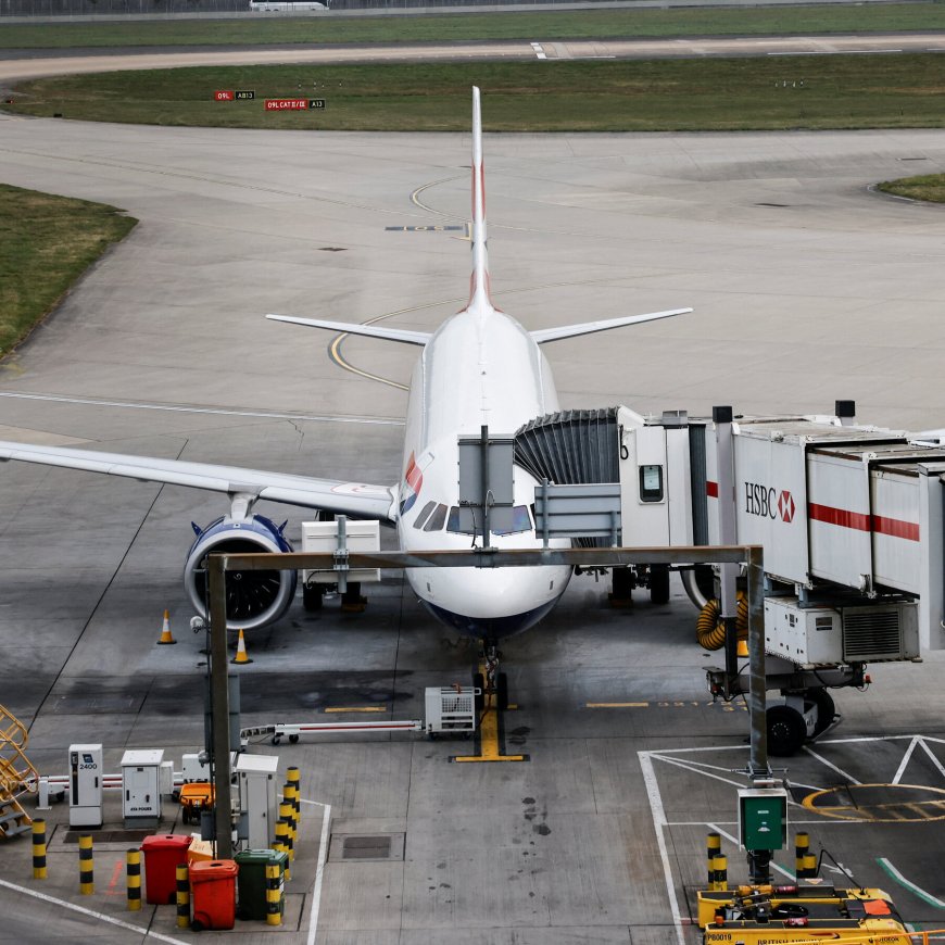 Live Updates: Fire Halts Operations at London’s Heathrow Airport, Throwing Global Travel Into Disarray