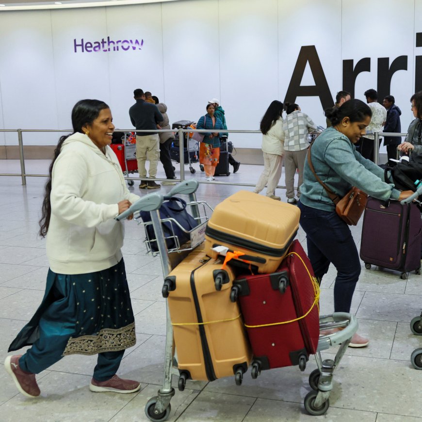 ‘So Eager to Get Back’: Travelers Pour Into a Reopened Heathrow