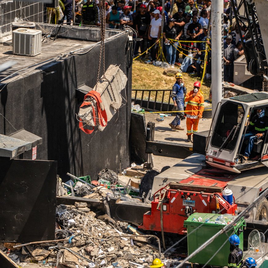 Owner of Dominican Club Whose Roof Collapsed Is Charged With Involuntary Homicide
