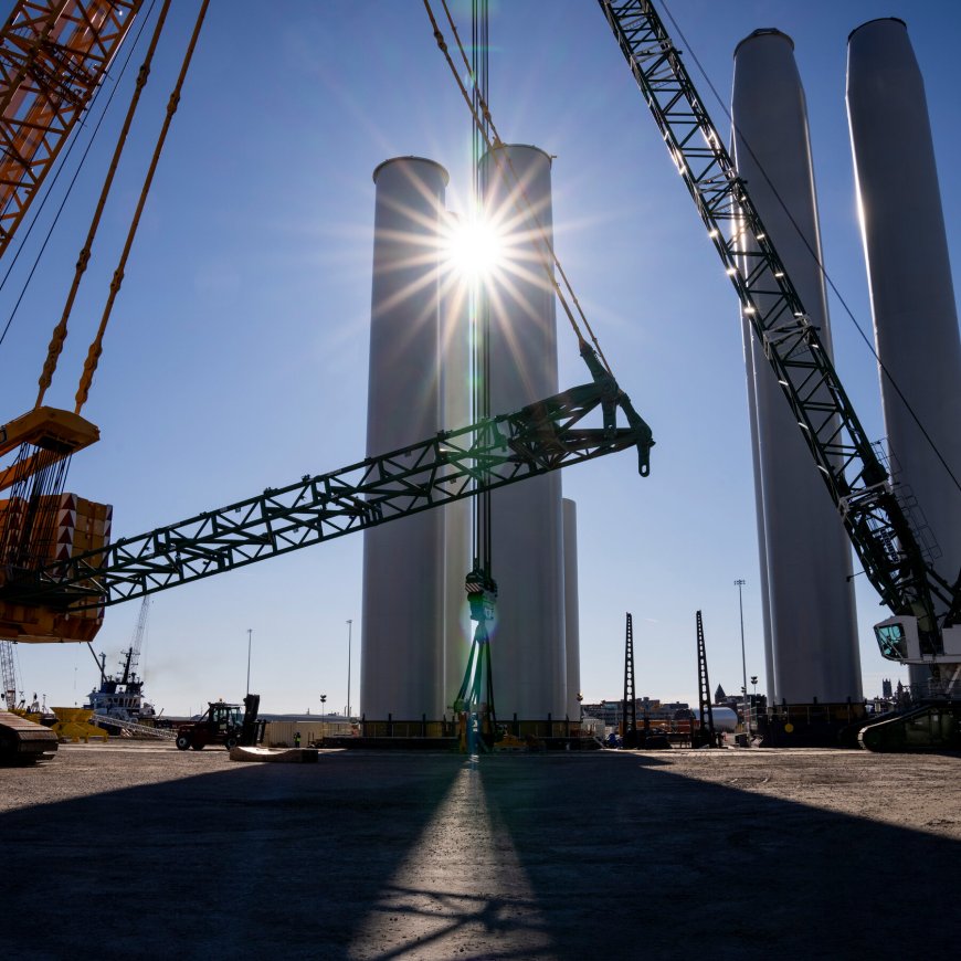 Senate Version of Trump’s Policy Bill Ends Many Clean Energy Credits