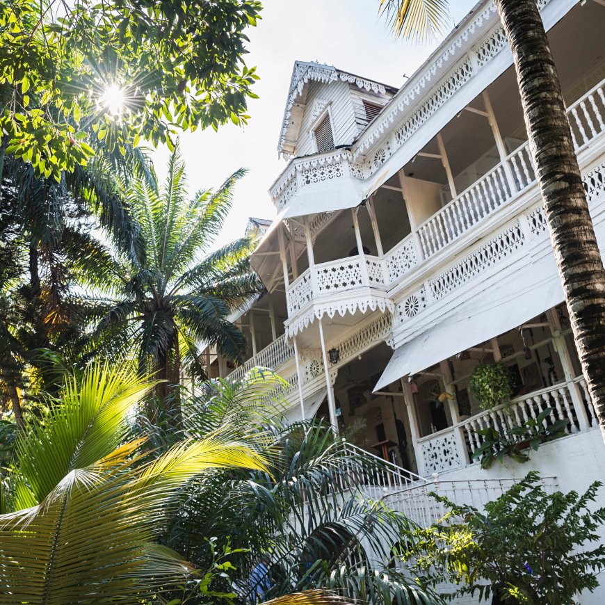 Haiti’s Landmark Oloffson Hotel is Destroyed in an Apparent Arson Fire