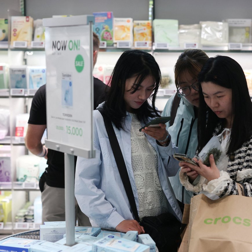 K-Beauty Fans Stock up on Cosmetics After Trump’s Tariff Threat