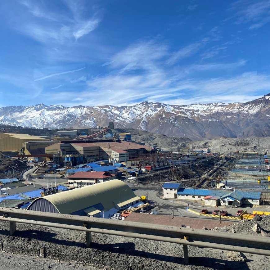 5 Missing After Deadly Mine Collapse in Chile