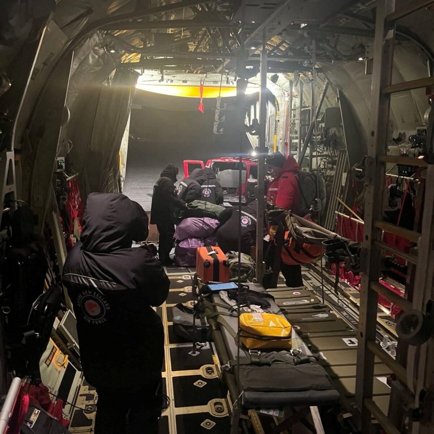 New Zealand Air Force Mounts Dangerous Rescue Mission in Antarctica