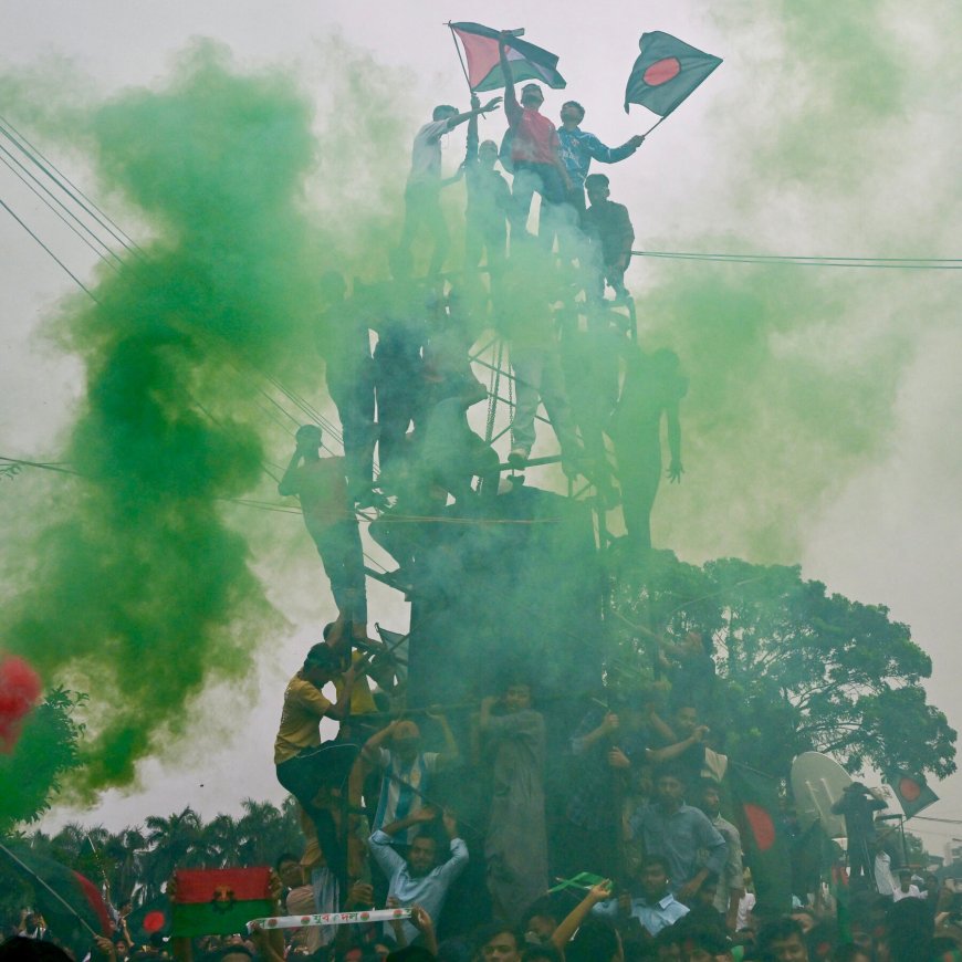 A Year After the Revolution, Bangladesh Grapples With Frustration