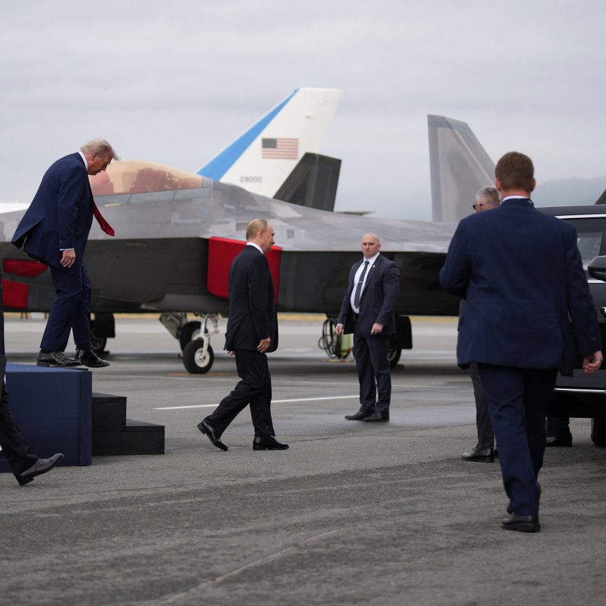 Trump and Putin had an isolated conversation in Trump’s limo.