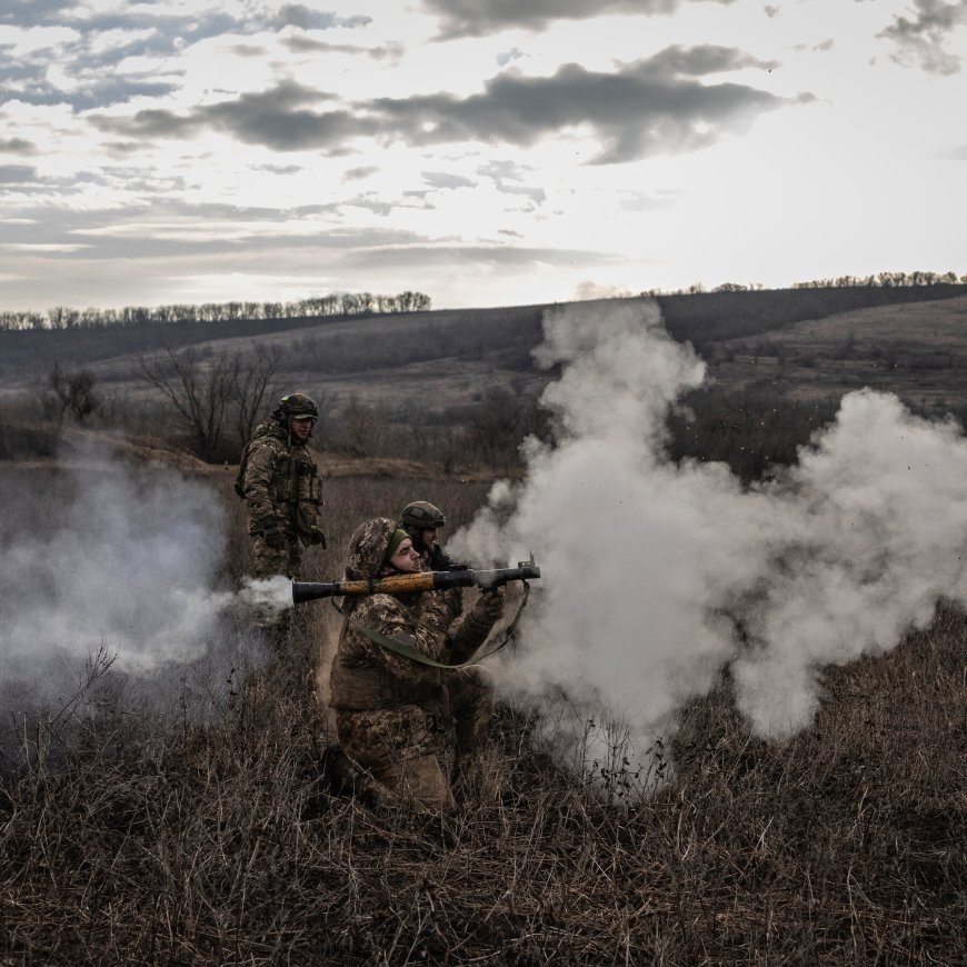 Ukraine Weighs Trump’s Offer of Security Guarantees With Caution