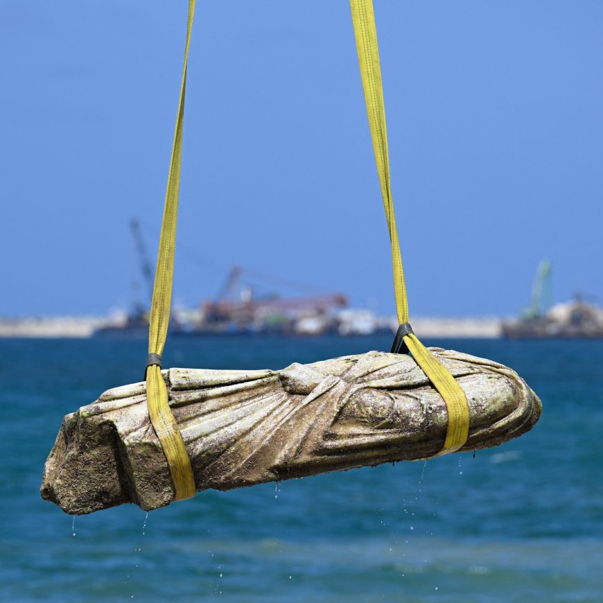 Relics From an Ancient Egyptian ‘Party Town’ Are Pulled Out of the Sea