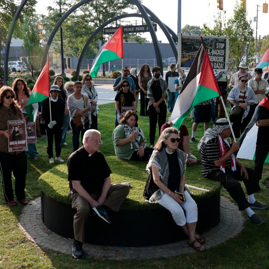 U.S. Suspends Visas for Palestinian Passport Holders, Officials Say